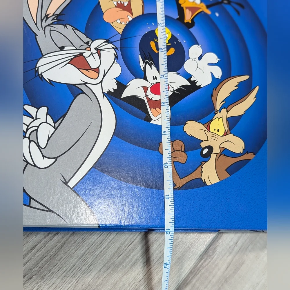 Vintage 97 Warner Bros. Looney Tunes Characters Blue Notebook 3 Ring Binder